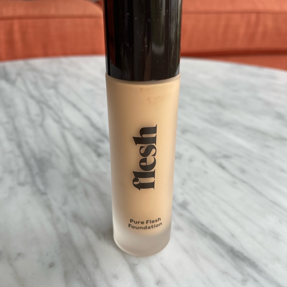 Flesh Beauty Pure Flesh Liquid Foundation 16 Apple Strudel